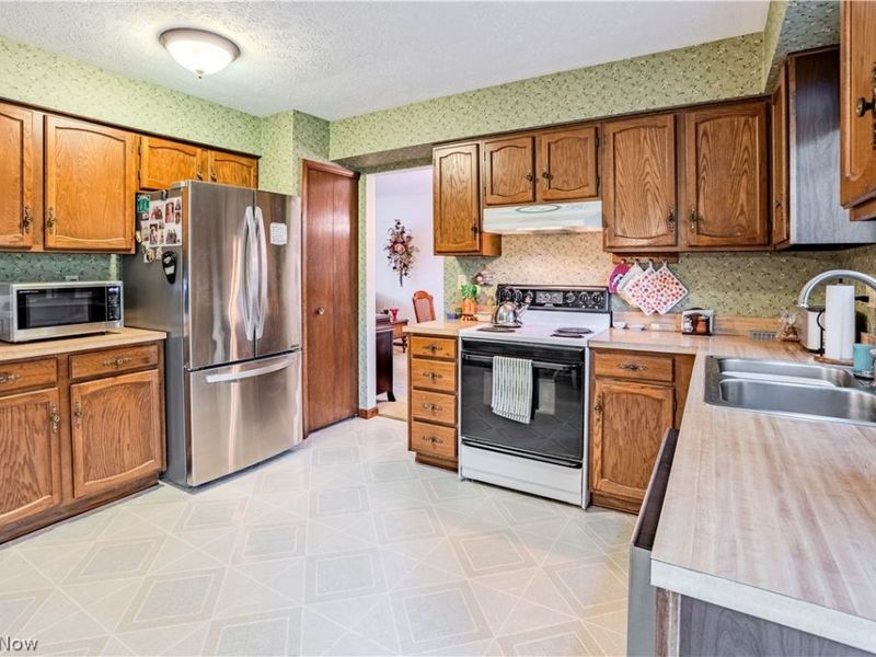 13431 Olde Orchard Road , Strongsville, OH 44136 Photo 14