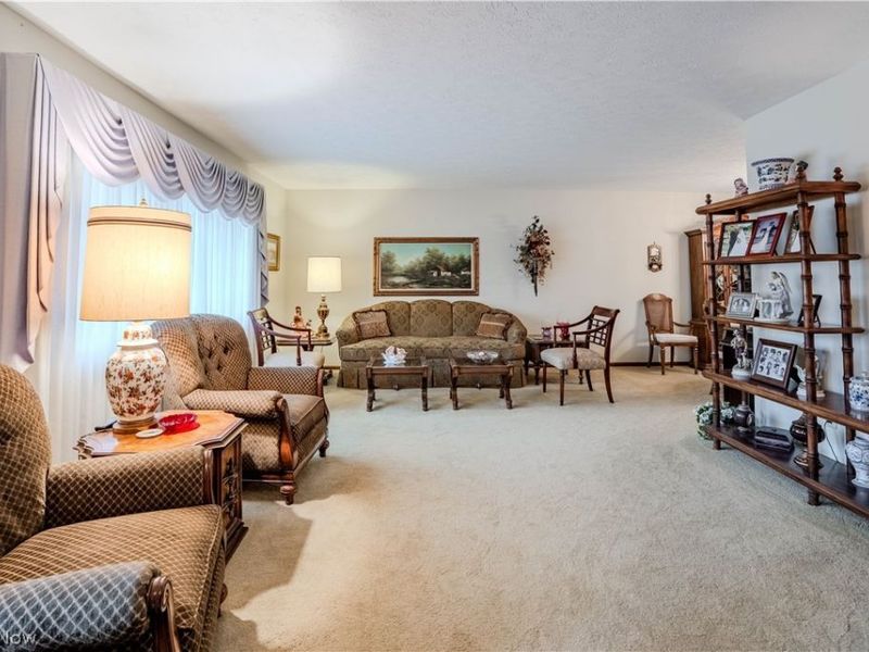 13431 Olde Orchard Road , Strongsville, OH 44136 Photo 9