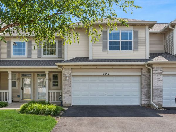 2357 Sunshine Lane , Aurora, IL 60503