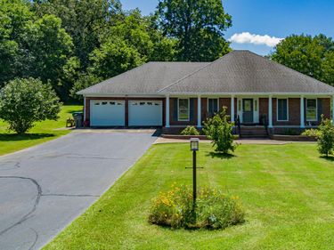446 Carson Way Way, Paducah, KY 42003