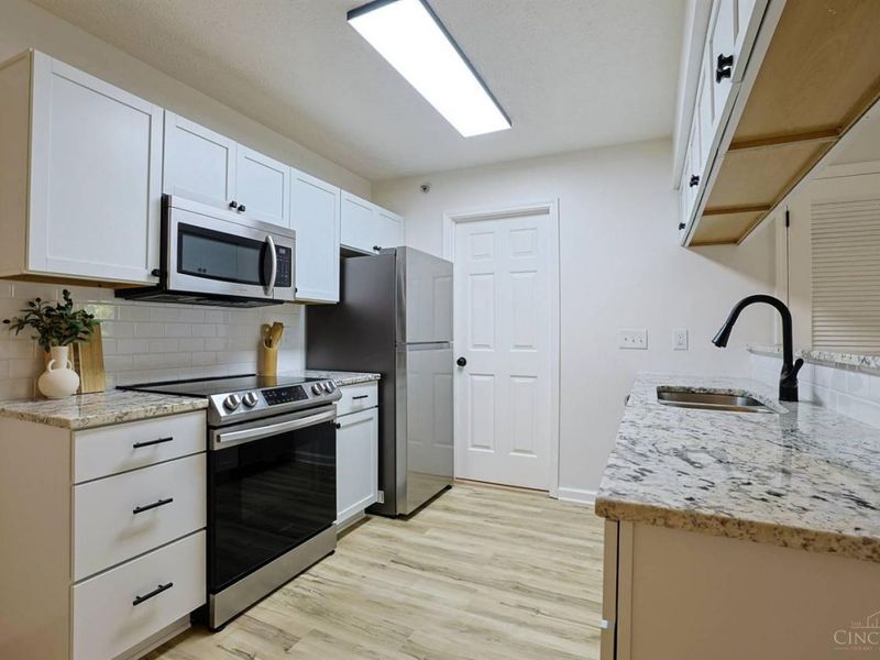 3181 Preserve Lane, Unit 1D, Cincinnati, OH 45239 Photo 13