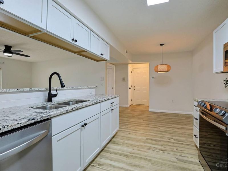 3181 Preserve Lane, Unit 1D, Cincinnati, OH 45239 Photo 15