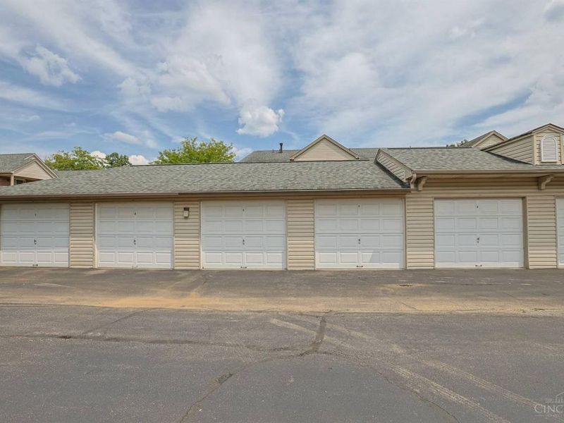 3181 Preserve Lane, Unit 1D, Cincinnati, OH 45239 Photo 27