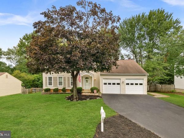 10163 YORKTOWN WAY, GREAT FALLS, VA 22066