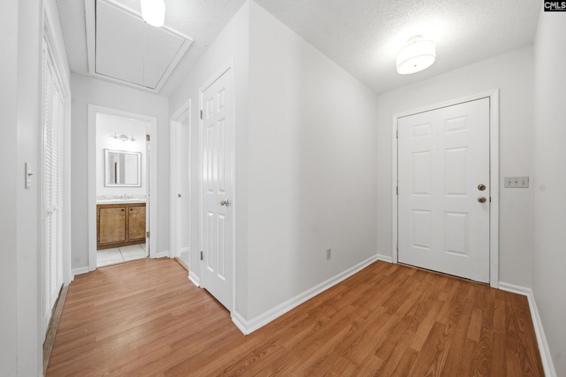 1701 Oak Street  Photo 27