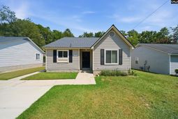 1701 Oak Street  photo 4