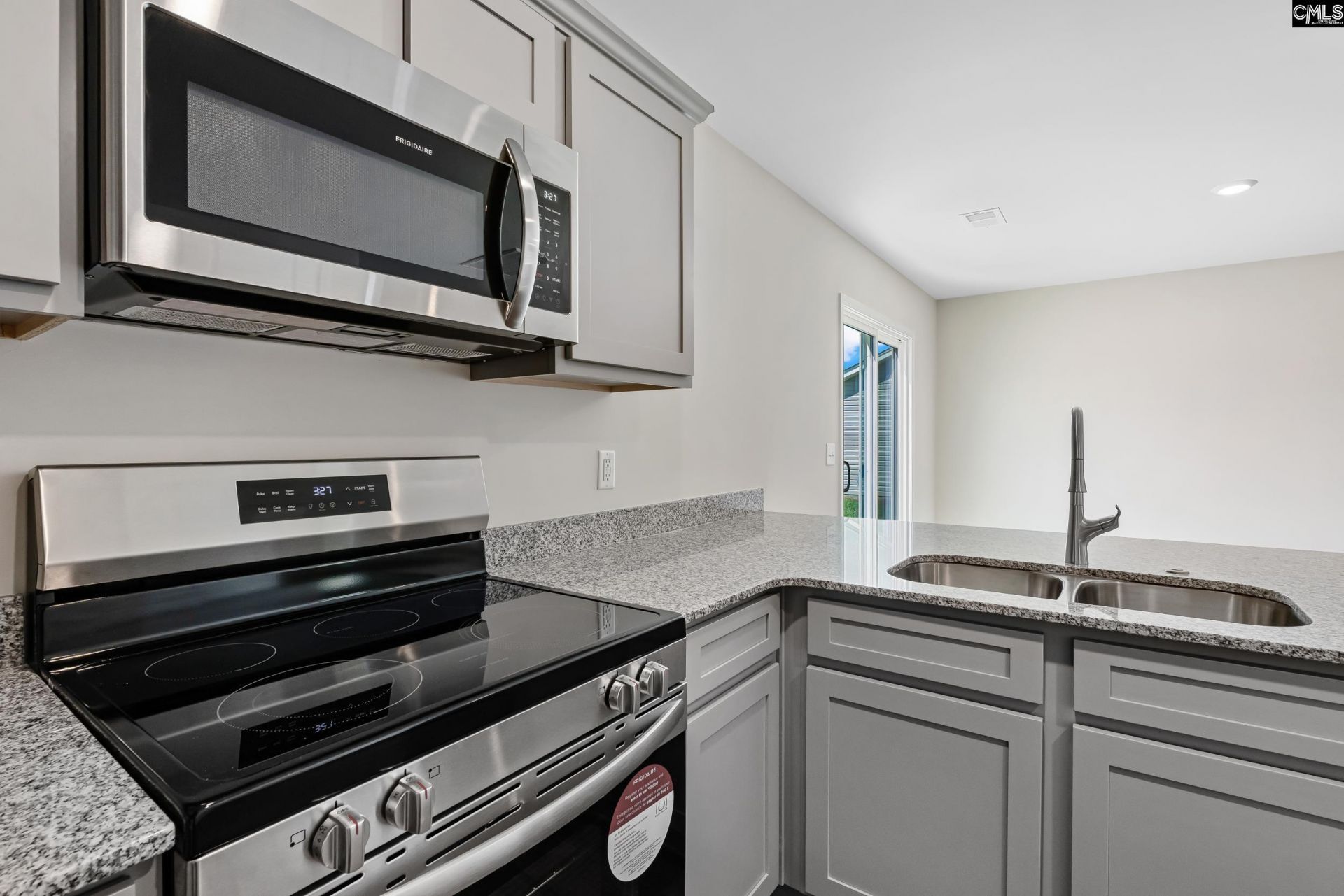 649 Marbled Teal Lane  Photo 10