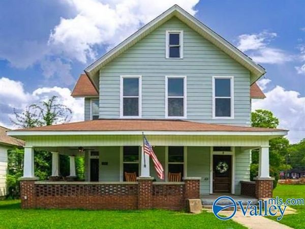 718 5th Avenue Se, Decatur, AL 35601
