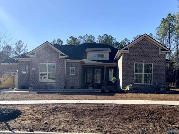 12 Bluff Creek, Huntsville, AL 35803