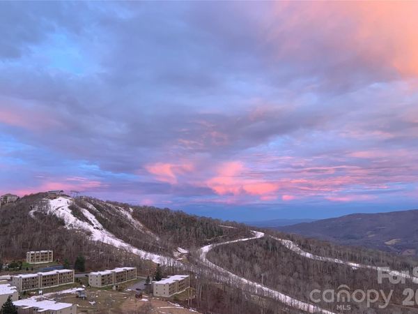 303 Sugar Top Drive , Unit 2909, Sugar Mountain, NC 28604