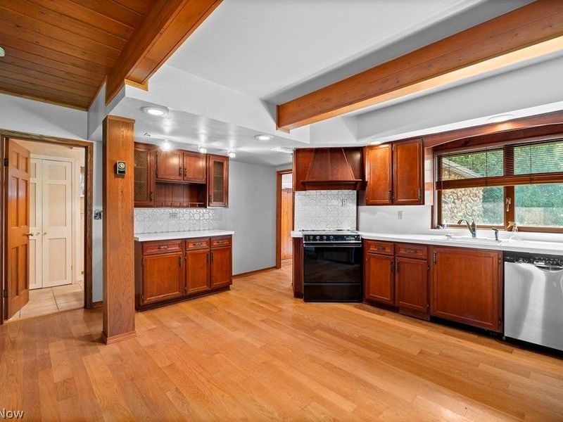 2804 Scheid Road , Huron, OH 44839 Photo 8