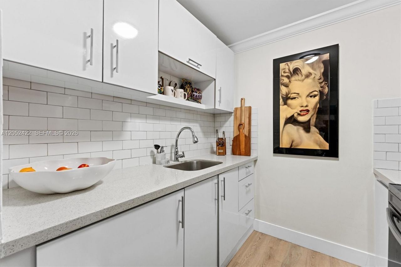 900 Atlantic Shores Blvd, Unit 116, Hallandale Beach, FL 33009 Photo