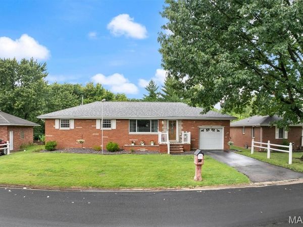 487 Sullivan Street, East Alton, IL 62024