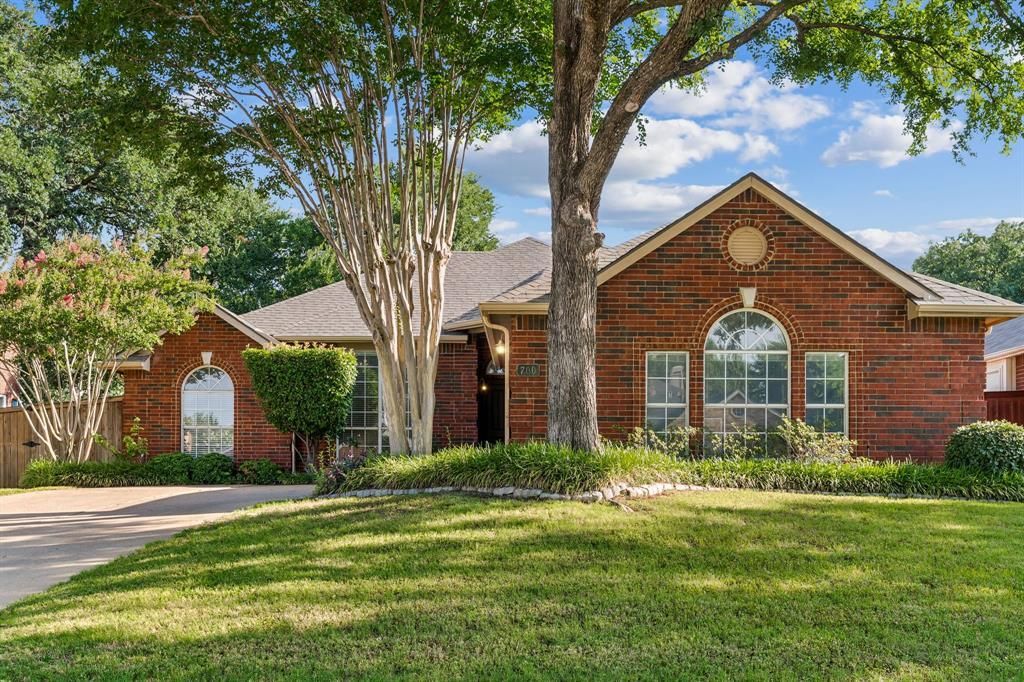 700 Tealwood Lane, Flower Mound, TX 75028 Main Photo