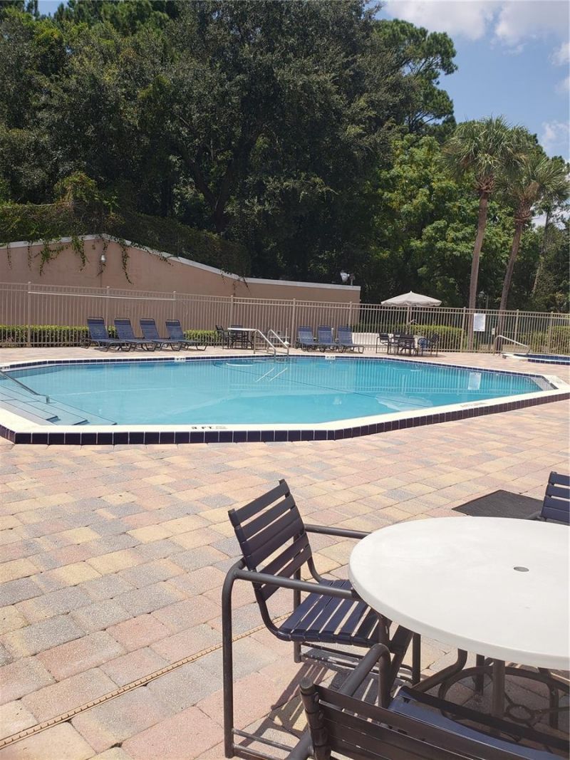 672 Roaring Drive, Unit 245, Altamonte Springs, FL 32714 Photo