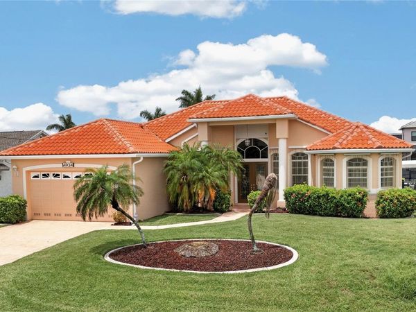 4934 SW 10TH AVENUE, CAPE CORAL, FL 33914