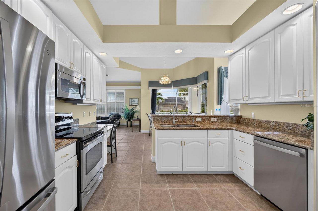 4934 SW 10th Avenue, Cape Coral, FL 33914 Photo