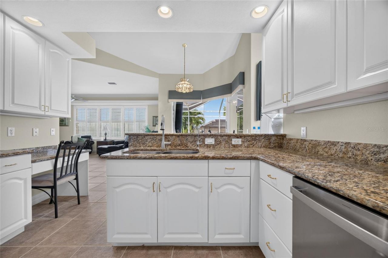 4934 SW 10th Avenue, Cape Coral, FL 33914 Photo