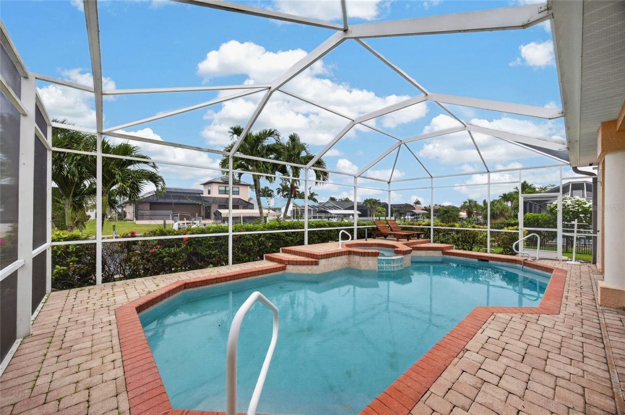 4934 SW 10th Avenue, Cape Coral, FL 33914 Photo