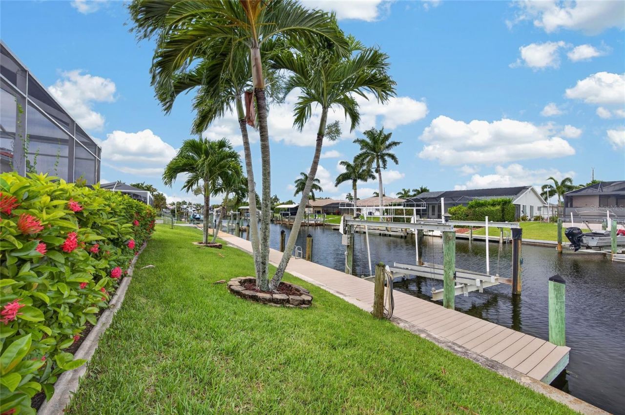 4934 SW 10th Avenue, Cape Coral, FL 33914 Photo