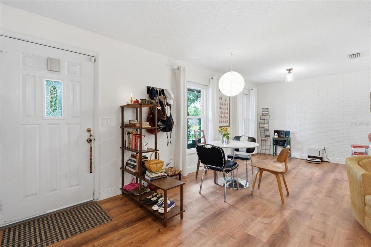 530 E Foothill Way , Casselberry, FL 32707 Photo