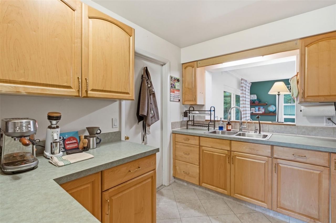 530 E Foothill Way , Casselberry, FL 32707 Photo