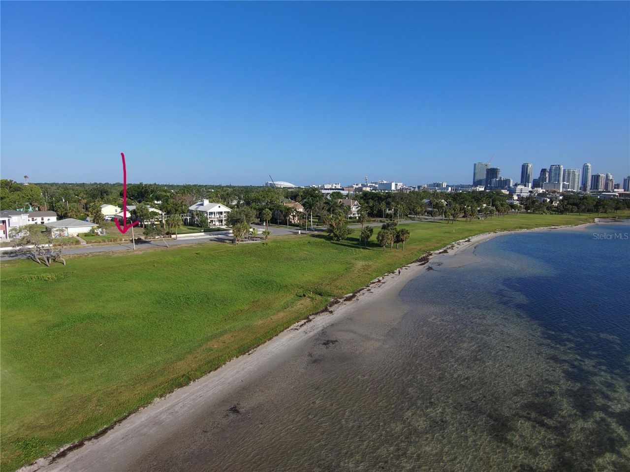 1817 Beach Drive Se, Saint Petersburg, FL 33705 Photo