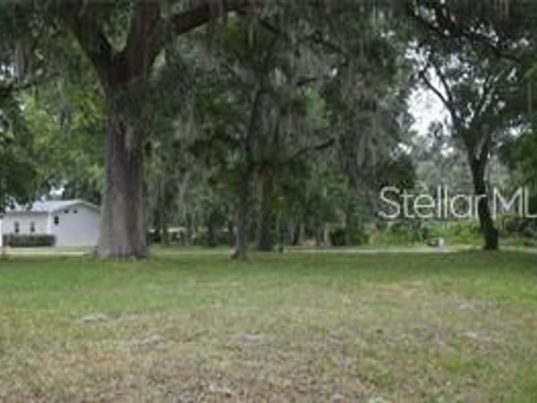 LOT 14 BLK D LEXINGTON CIRCLE , WILDWOOD, FL 34785