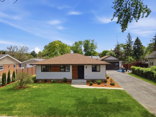10409 S 82 Avenue , Palos Hills, IL 60465
