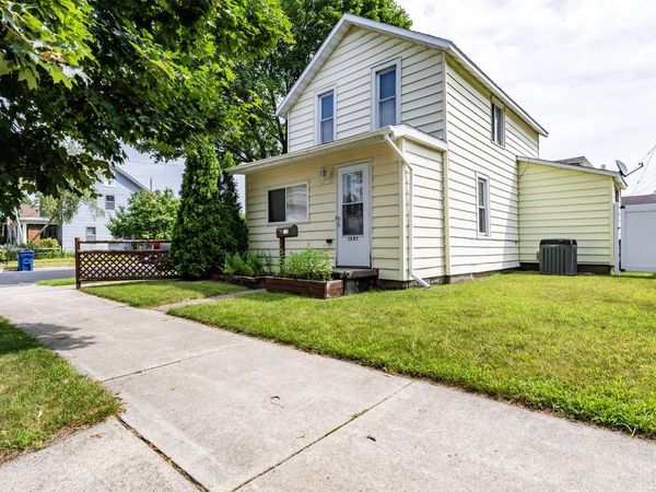 1501 10th STREET S, La Crosse, WI 54601