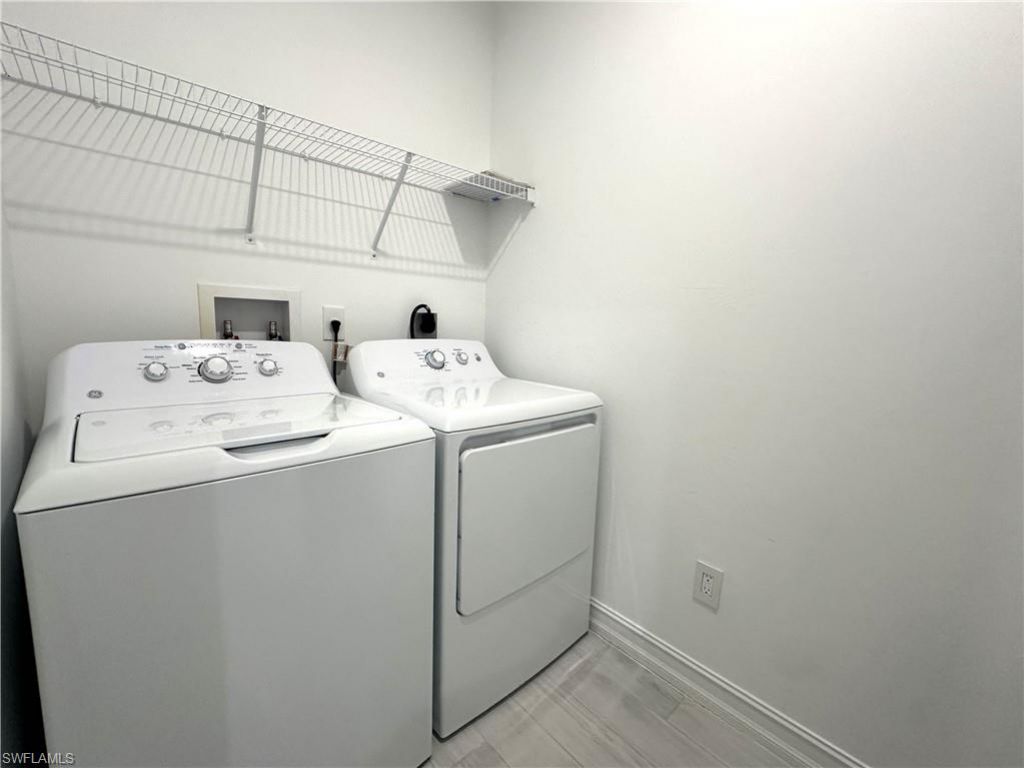 7509 Carnegie Way, Naples, FL 34119 Photo