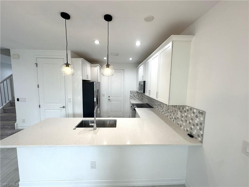 7509 Carnegie Way, Naples, FL 34119 Photo