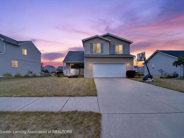 222 Ware Street, Mason, MI 48854
