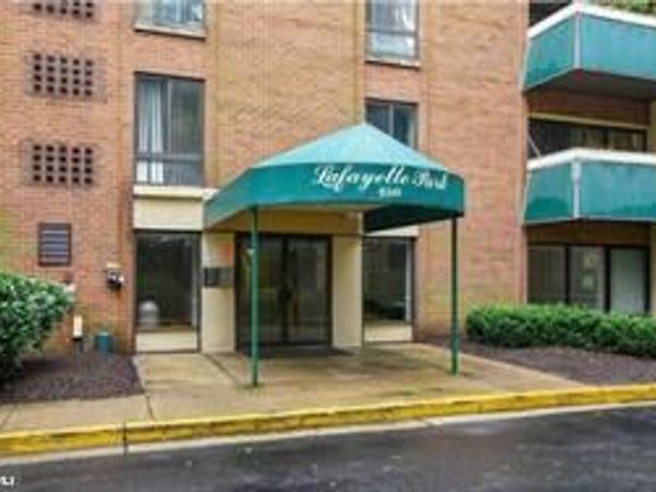 6141 LEESBURG PIKE, Unit 208, FALLS CHURCH, VA 22041