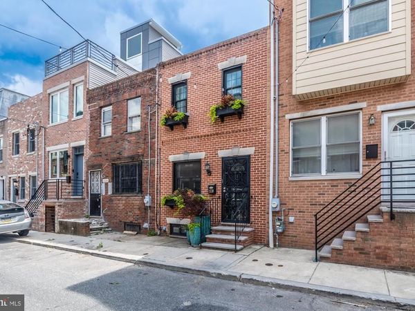 1530 MANTON STREET , PHILADELPHIA, PA 19146