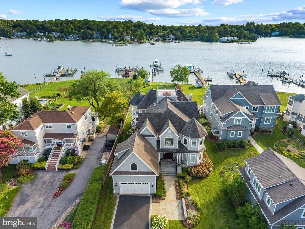 14 E LAKE DRIVE, ANNAPOLIS, MD 21403