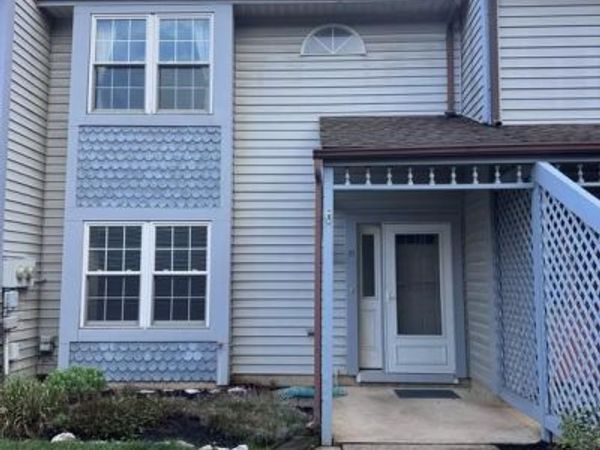 8 SHADY LANE , ANNVILLE, PA 17003