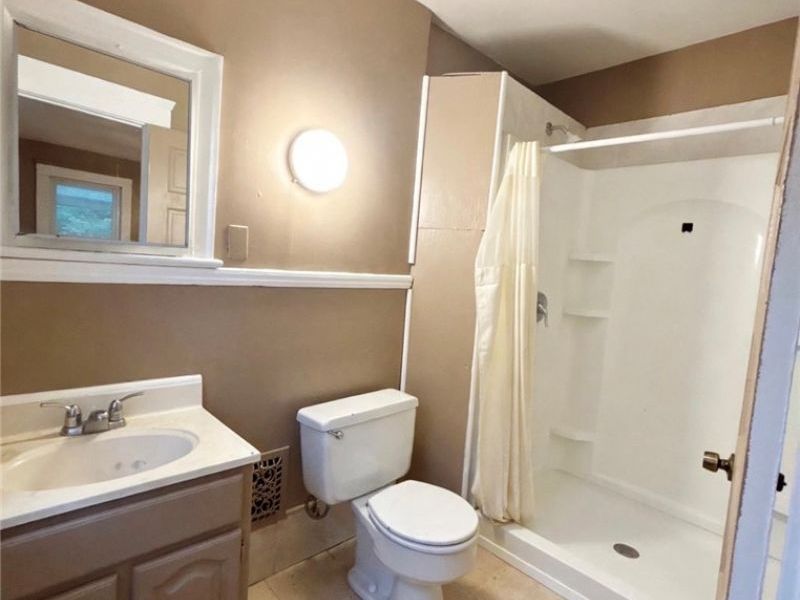 7523 Osage Ave , Unit UP, Cleveland, OH 44105 Photo 11