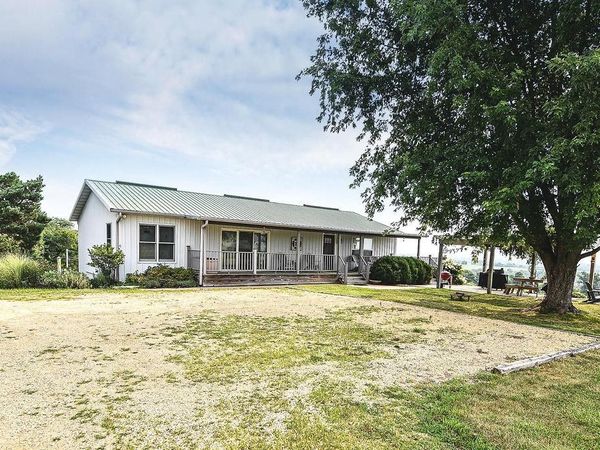3138 W Mitchell Road, Hanover, IL 61041
