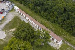 4662 Augusta Drive  photo 4