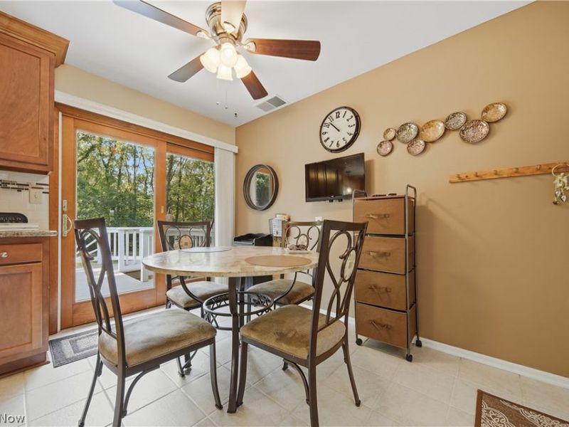 3838 Linda Street NW, North Canton, OH 44720 Photo 6