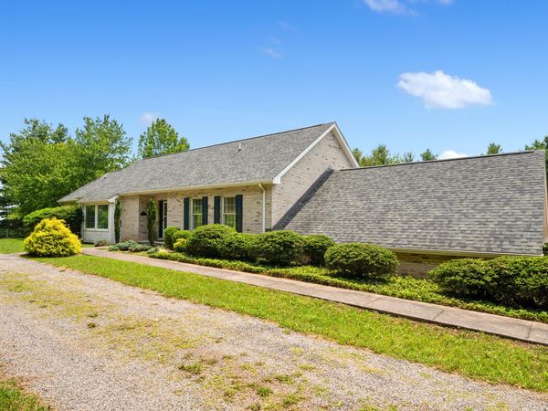 494 Soapstone Hill RD SE, Floyd, VA 24091