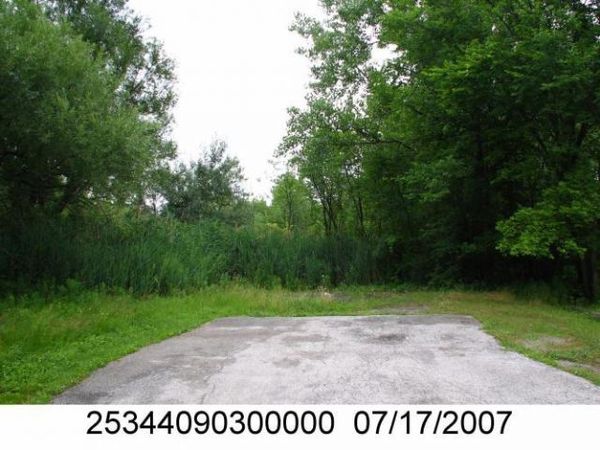 956 E 135th Street , Chicago, IL 60827