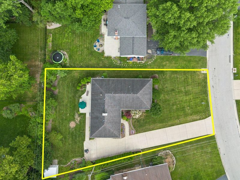 890 Lookout Point Drive, Columbus, OH 43235 Photo 53