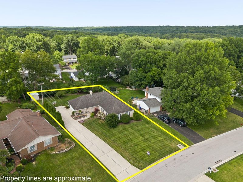 890 Lookout Point Drive, Columbus, OH 43235 Photo 55