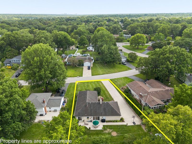 890 Lookout Point Drive, Columbus, OH 43235 Photo 56