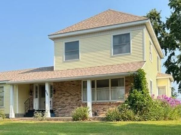 206 E 3rd Street, Starbuck, MN 56381