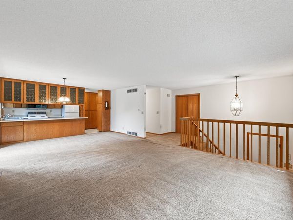 14310 14th Avenue N, Plymouth, MN 55447