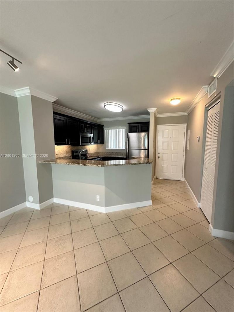 8750 N Sherman Cir , Unit 103, Miramar, FL 33025 Photo