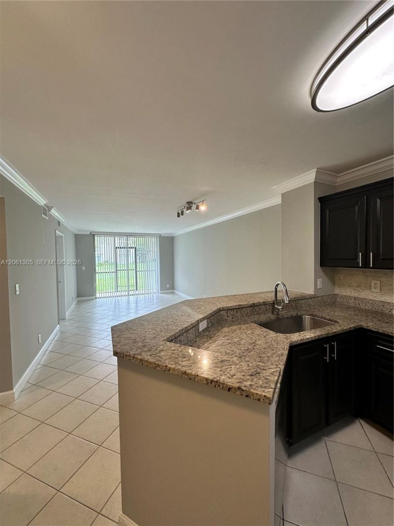 8750 N Sherman Cir , Unit 103, Miramar, FL 33025 Photo